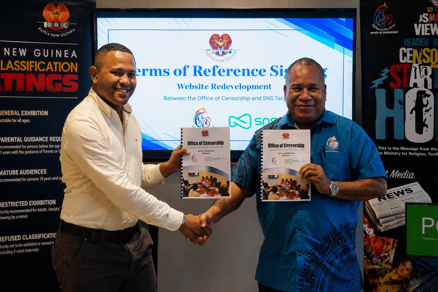 L-R: SNS Tech Head of Web Development, Jacob Segodi, and Office of Censorship, Chief Censor Jim Abani.